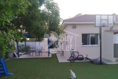 4 bedrooms Villa in Erimi, Cyprus No. 65446 12