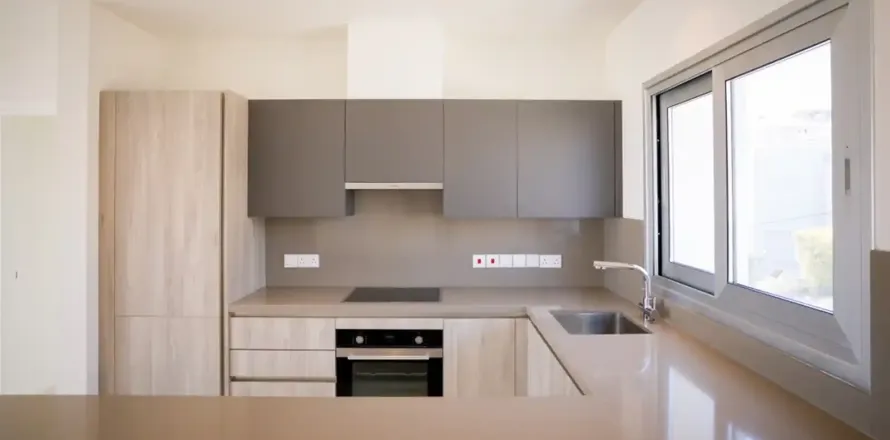 2 dormitorios Apartment en Germasogeia, Cyprus No. 40508