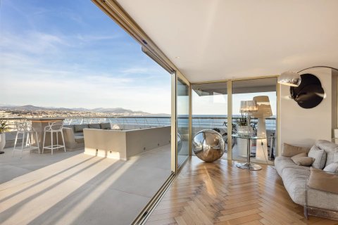 5 dormitorios Apartment en Villeneuve-Loubet, France No. 67902 4