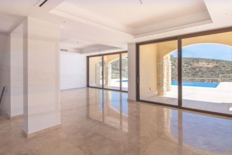 4 bedrooms Villa in Paphos, Cyprus No. 64848 4